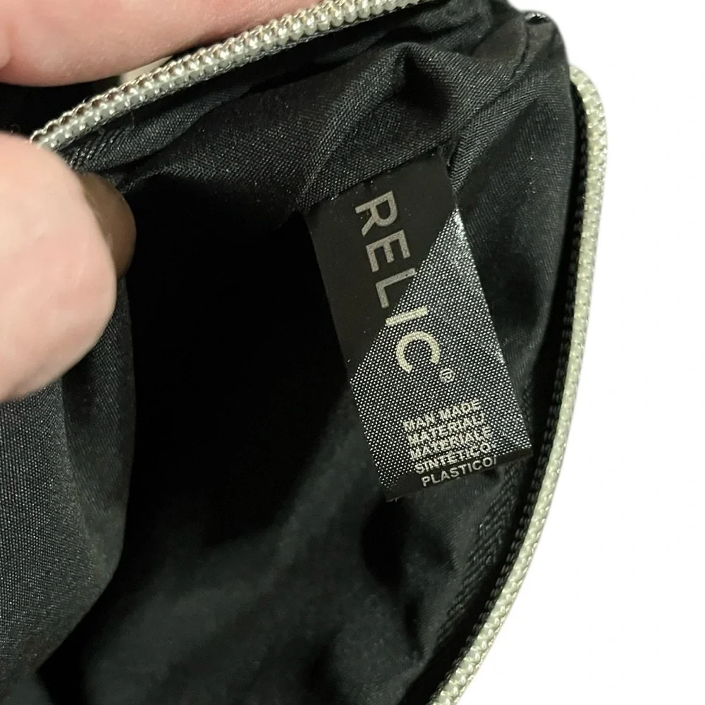 Relic by Fossil Black Faux Leather Chevron Wristlet Wallet